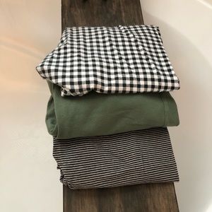 💋2 for $10💄 3 pairs Old Navy Leggings - Medium